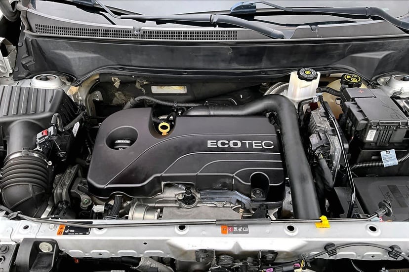 2018 Chevrolet Equinox - Image 32