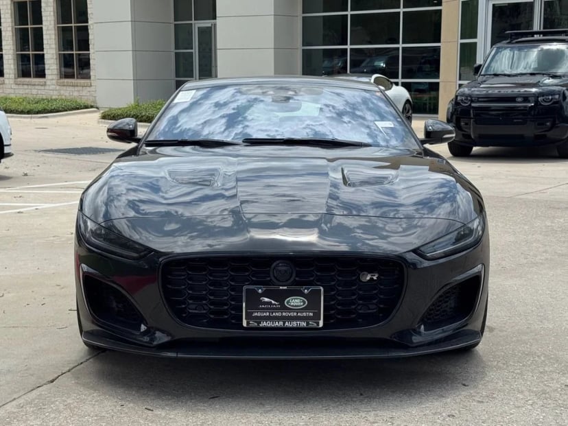 2024 Jaguar F-TYPE - Image 3