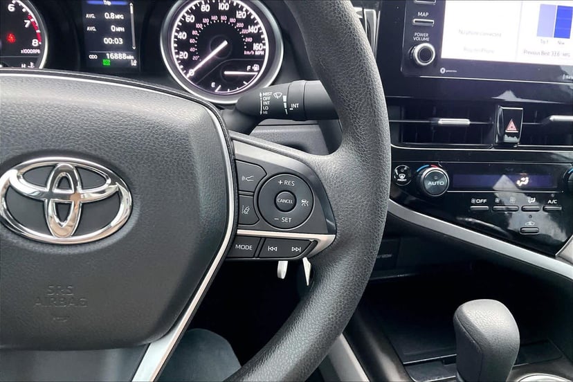 2024 Toyota Camry - Image 23