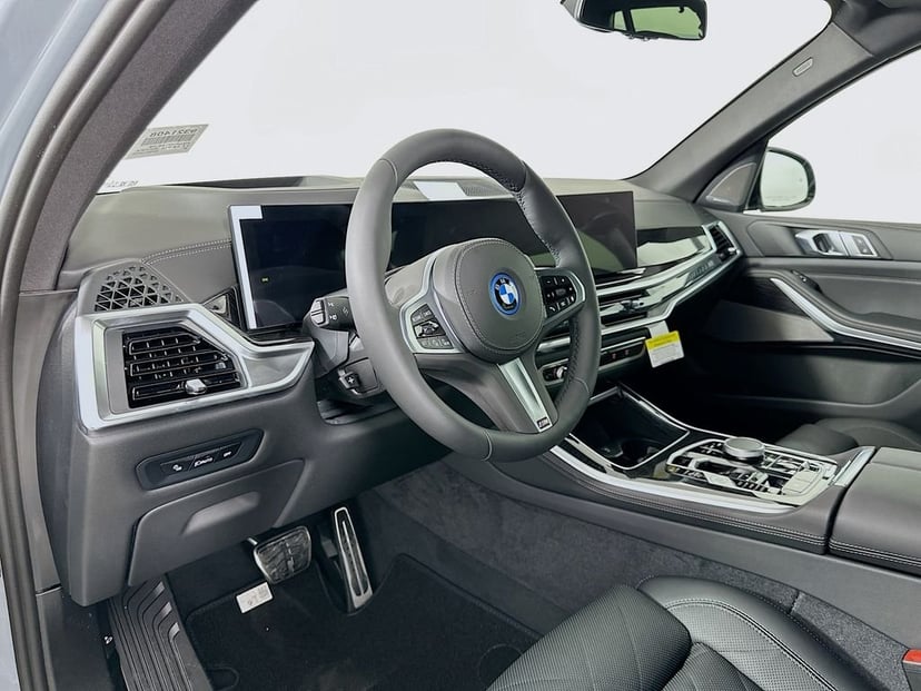 2026 BMW X5 - Image 9