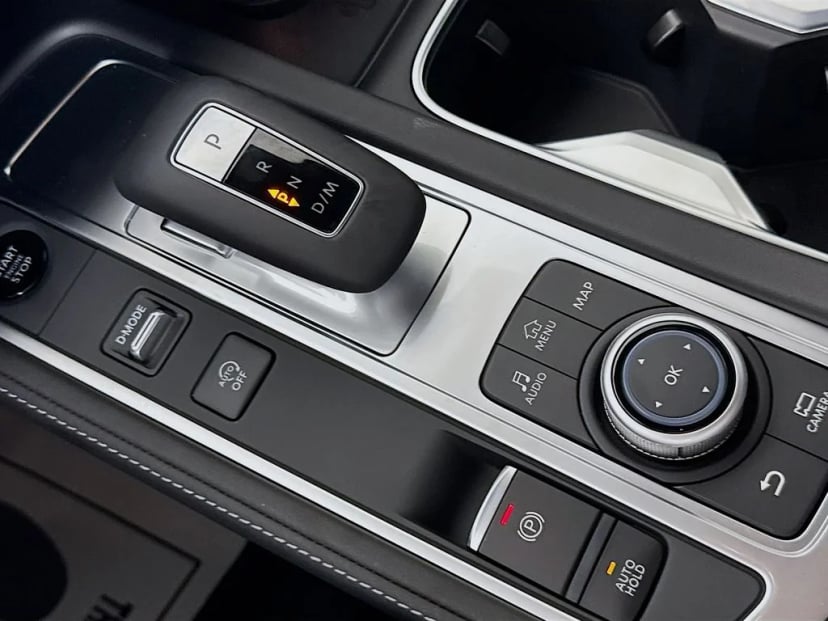 2027 INFINITI QX60 - Image 20