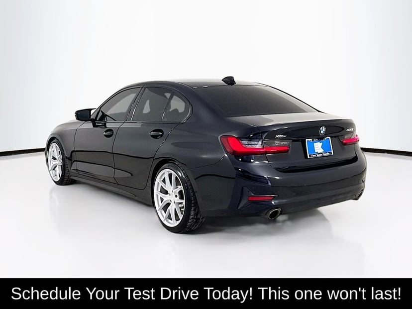2022 BMW 3 Series - Image 6