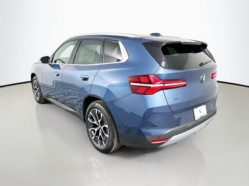 2026 BMW X3 - Image 7