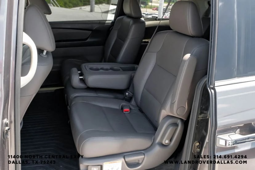 2017 Honda Odyssey - Image 38