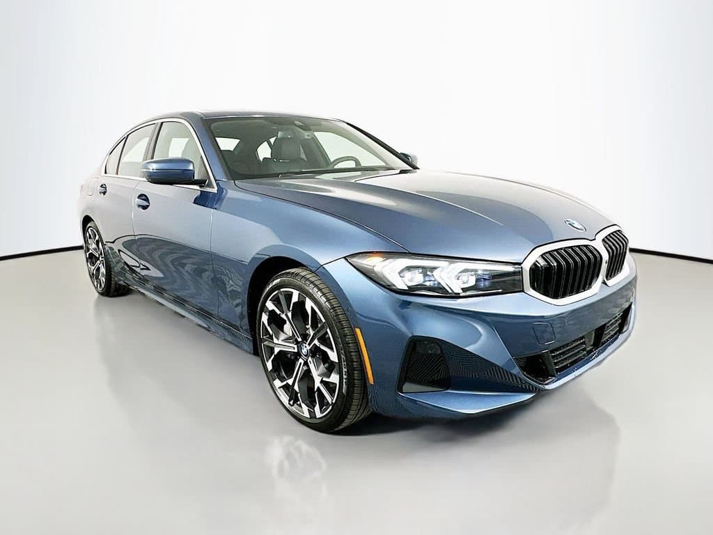 2026 BMW 3 Series - Image 3