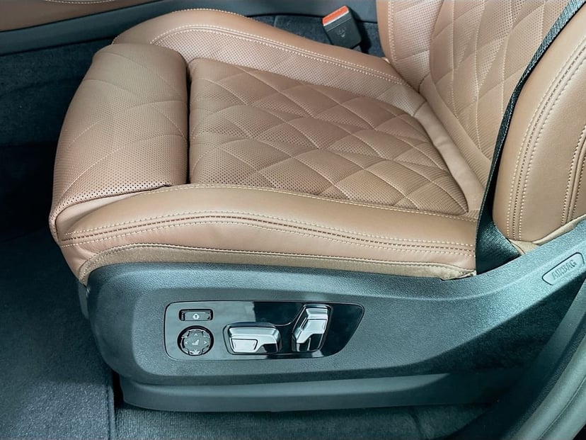 2026 BMW X5 - Image 21