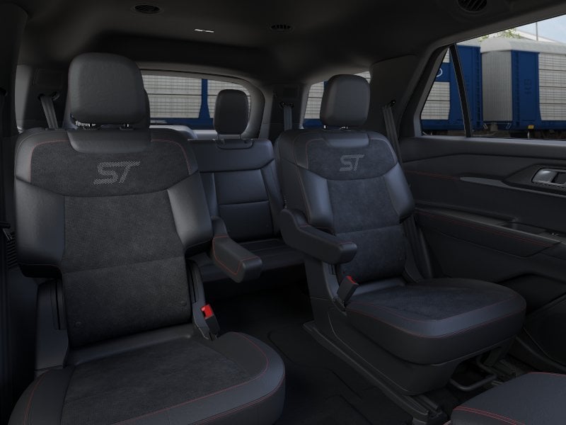 2026 Ford Explorer - Image 24