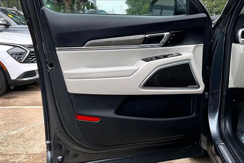 2020 Kia Telluride - Image 22