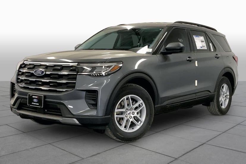 2026 Ford Explorer - Image 20