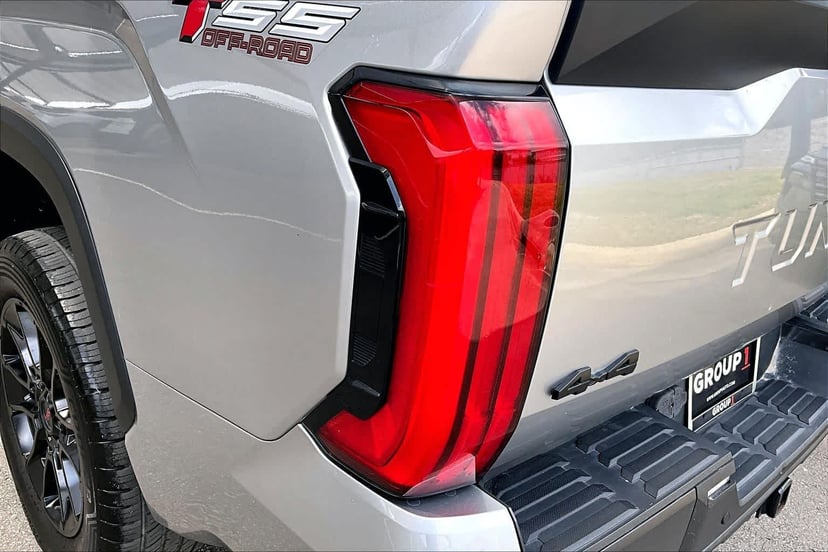 2023 Toyota Tundra - Image 28