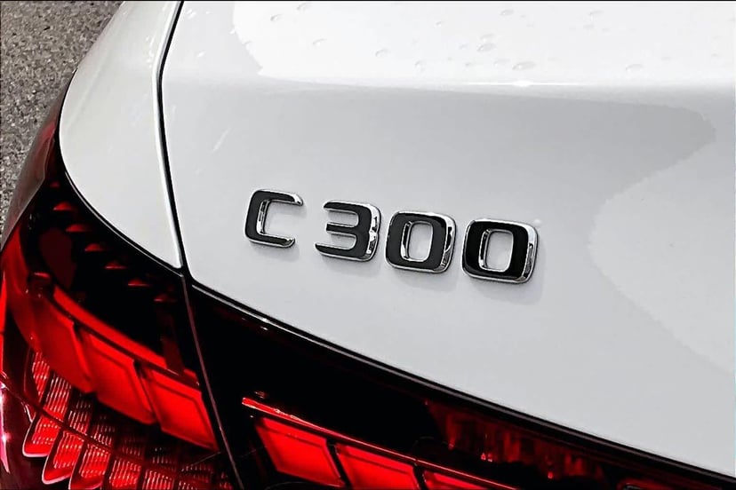 2026 Mercedes-Benz C 300 - Image 10