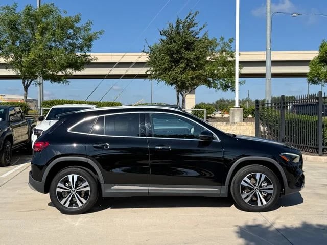 2025 Mercedes-Benz GLA - Image 5