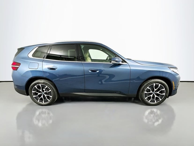 2026 BMW X3 - Image 4