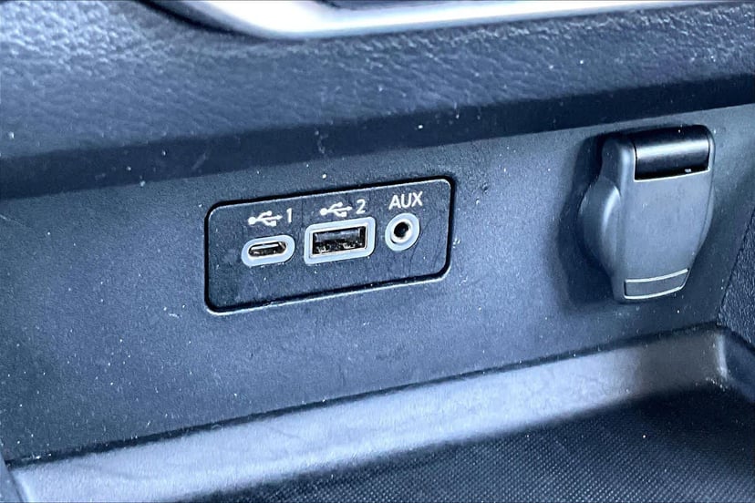 2025 Nissan Altima - Image 36