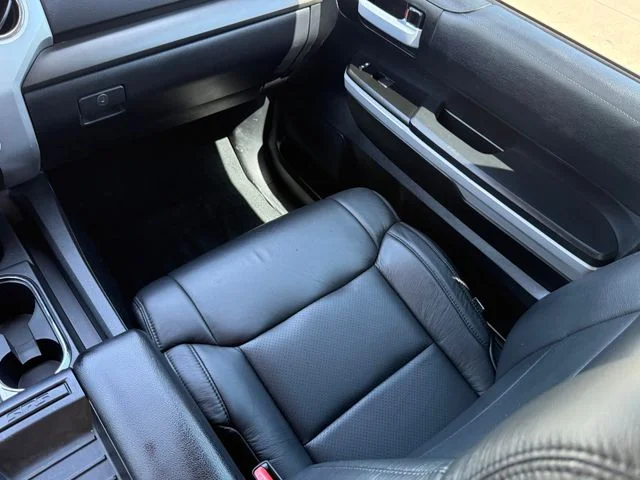 2021 Toyota Tundra - Image 27