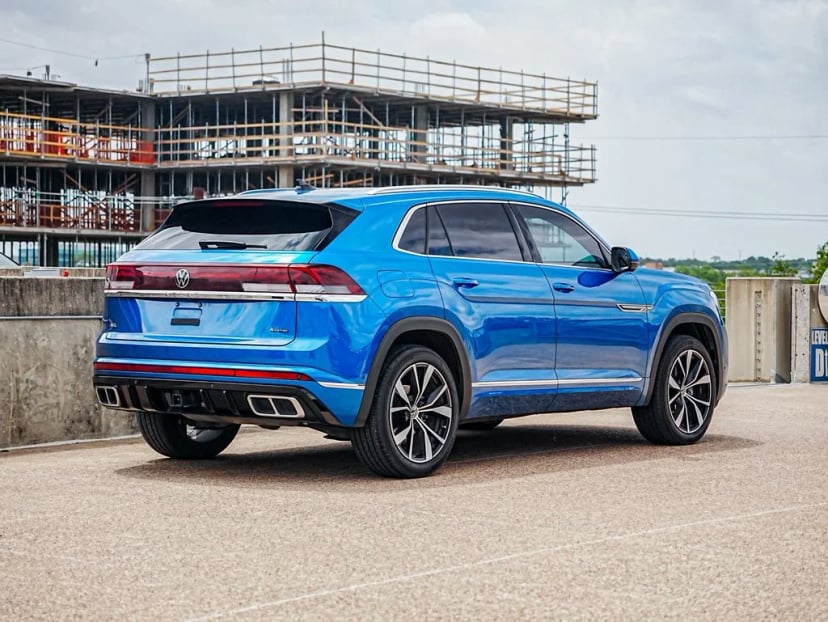 2024 Volkswagen Atlas Cross Sport - Image 11