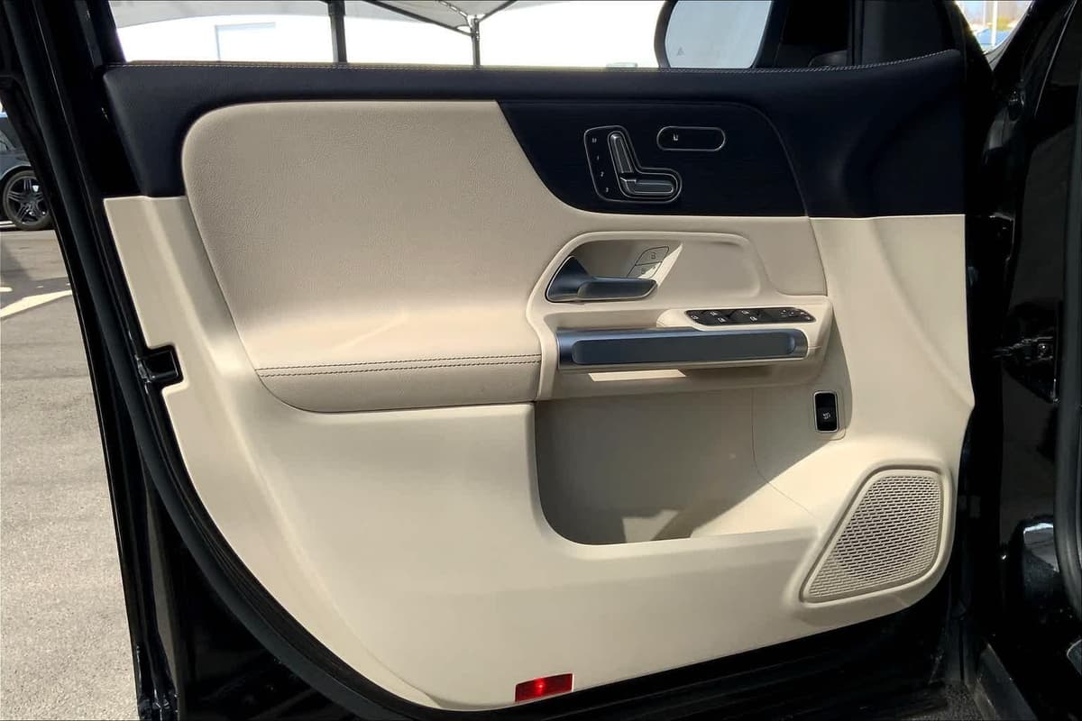 2020 Mercedes-Benz GLB 250 - Image 21