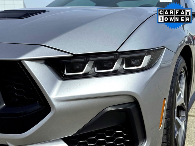 2024 Ford Mustang - Image 3