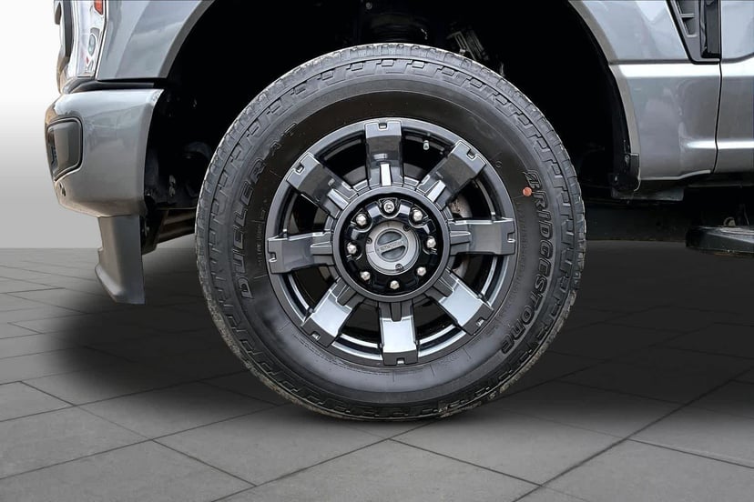 2024 Ford F-250 - Image 13