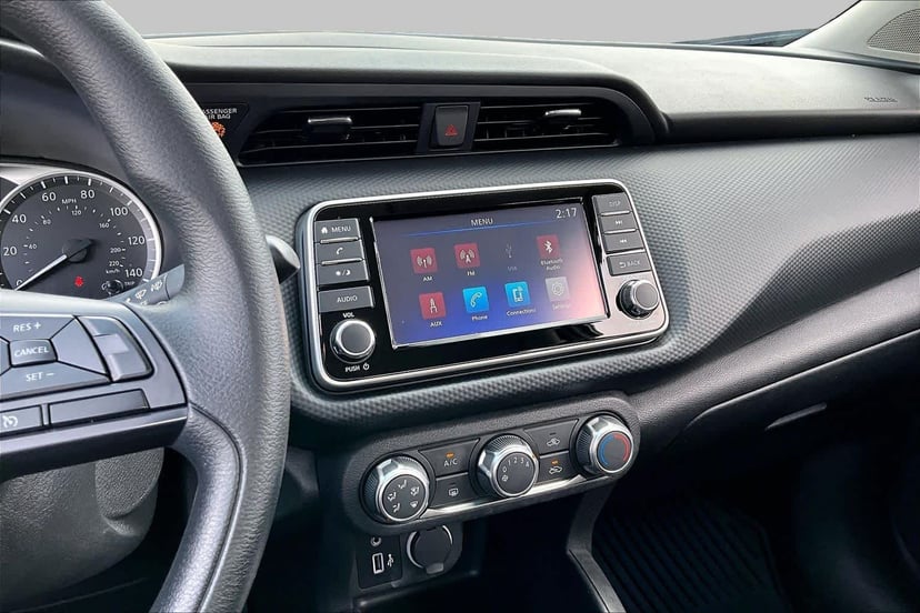 2023 Nissan Kicks - Image 7