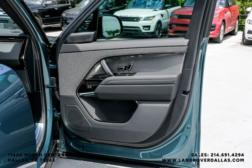 2026 Land Rover Range Rover Sport - Image 52