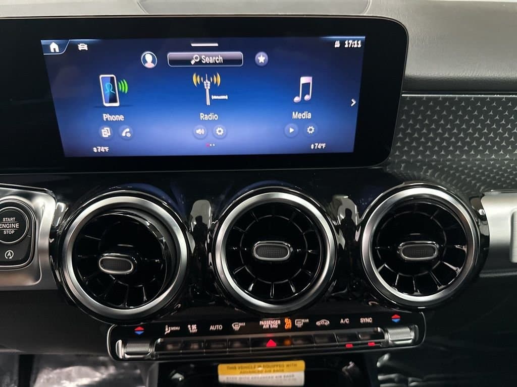 2026 MERCEDES-BENZ GLB - Image 14