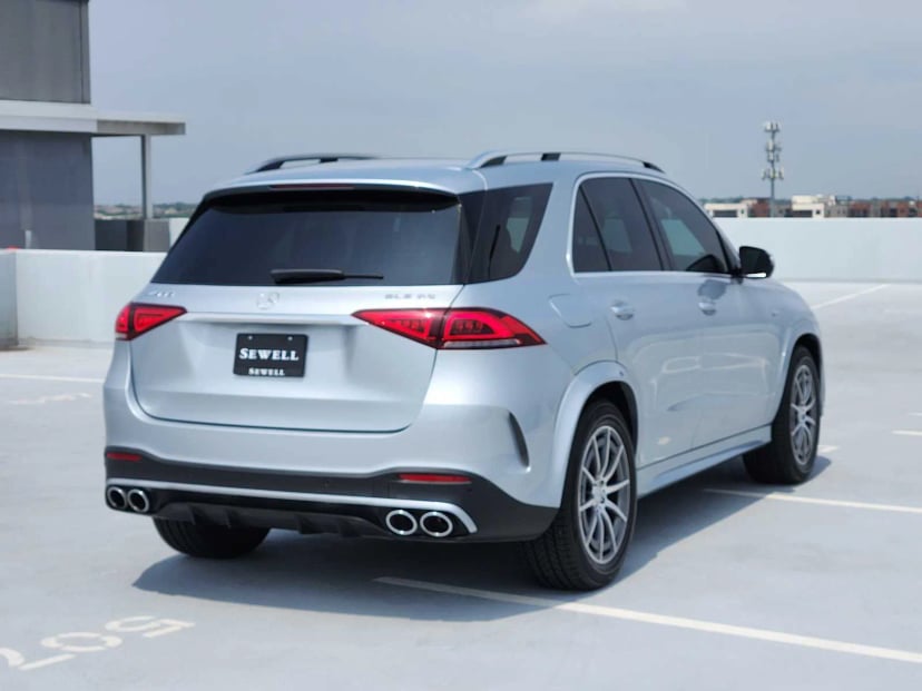 2023 Mercedes-Benz AMG® GLE 53 - Image 5