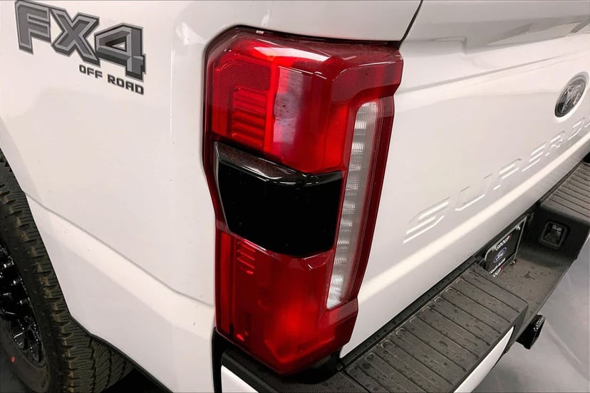 2026 Ford Super Duty - Image 14