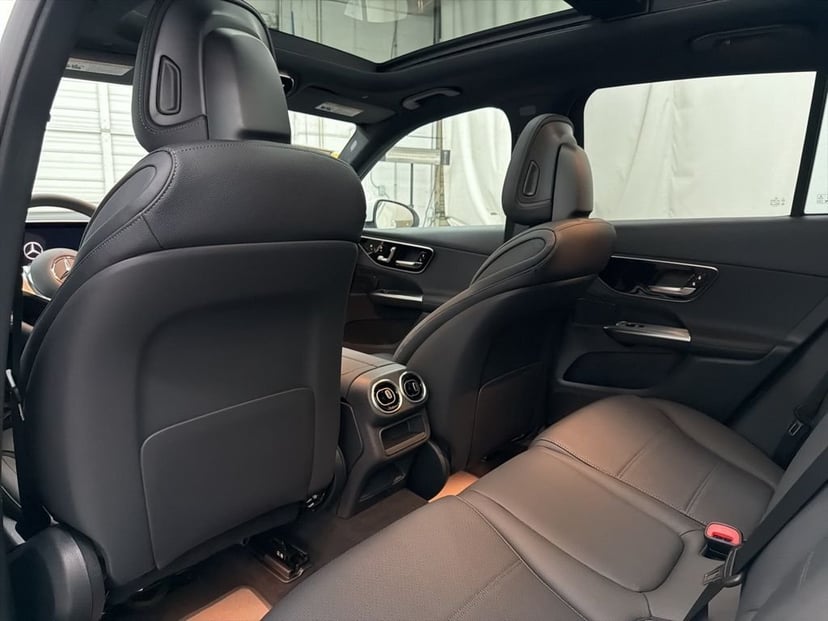 2026 Mercedes-Benz GLC - Image 18