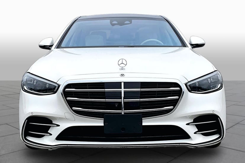 2023 Mercedes-Benz S 500 - Image 4