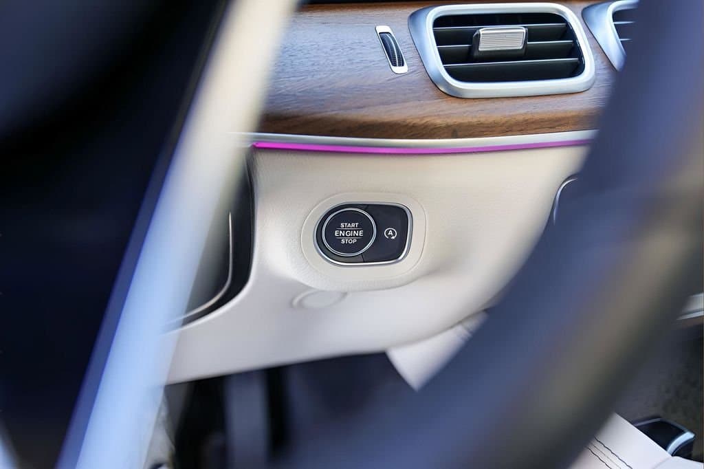 2025 Mercedes-Benz GLE - Image 17