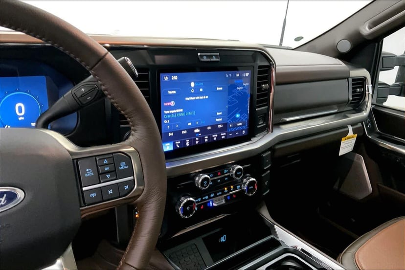 2026 Ford Super Duty - Image 5