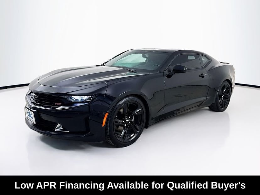 2019 Chevrolet Camaro - Image 3
