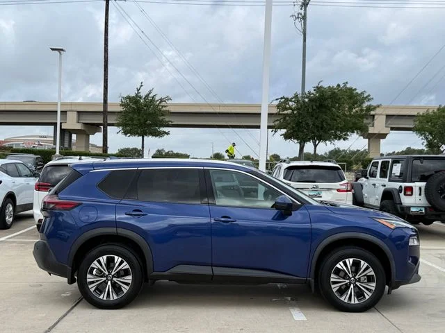 2021 Nissan Rogue - Image 5