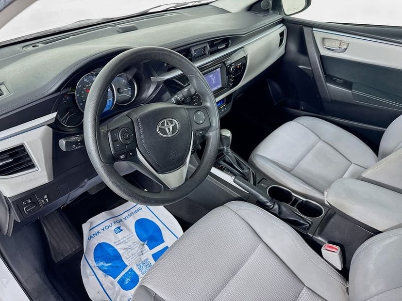 2015 Toyota Corolla - Image 10