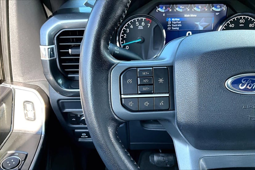2022 Ford F-150 - Image 24