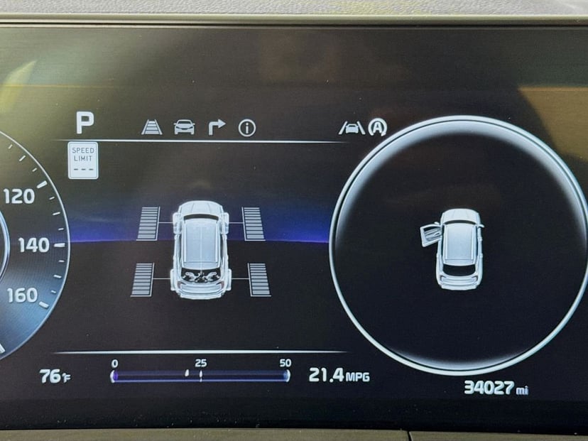 2024 Kia Telluride - Image 16