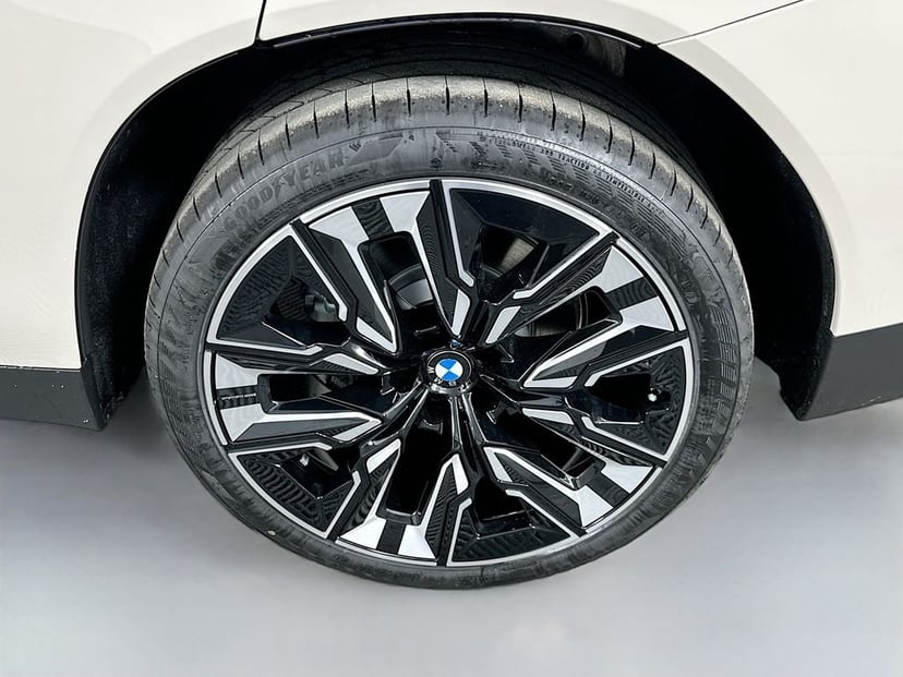 2026 BMW X3 - Image 23