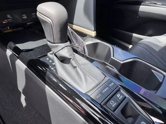 2026 Toyota Camry - Image 15