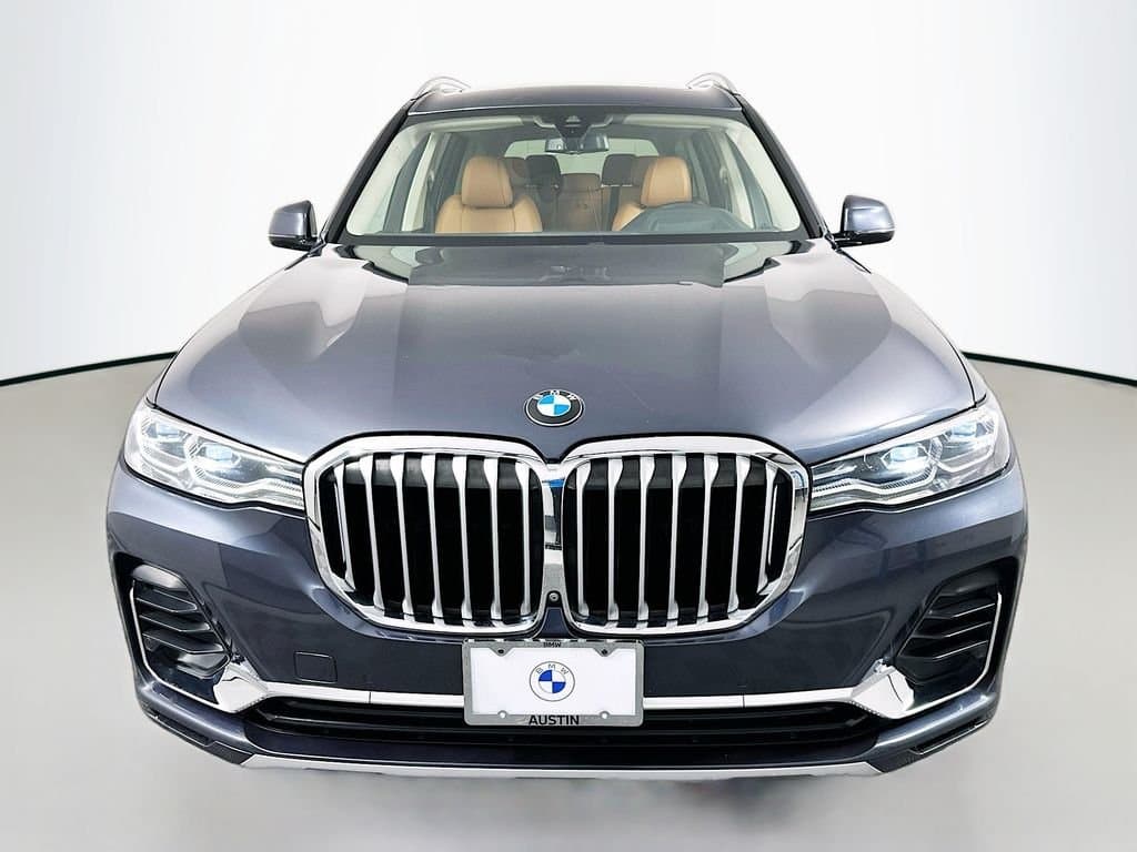 2021 BMW X7 - Image 2