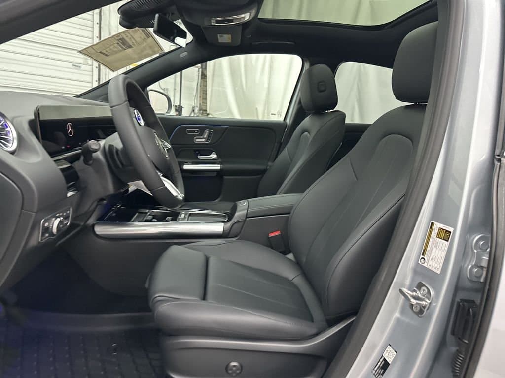 2026 MERCEDES-BENZ GLA - Image 21