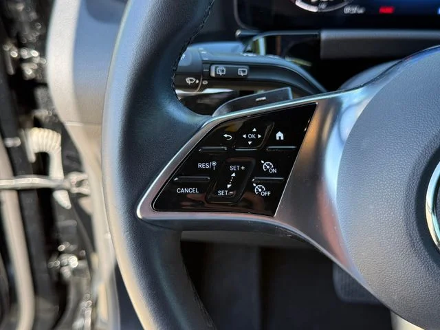 2025 Mercedes-Benz GLA - Image 15