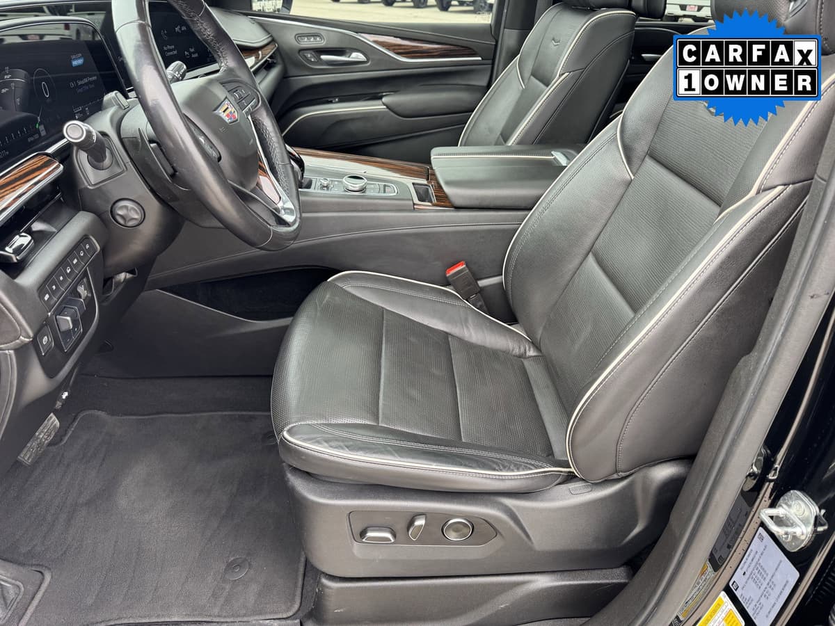 2021 Cadillac Escalade - Image 14