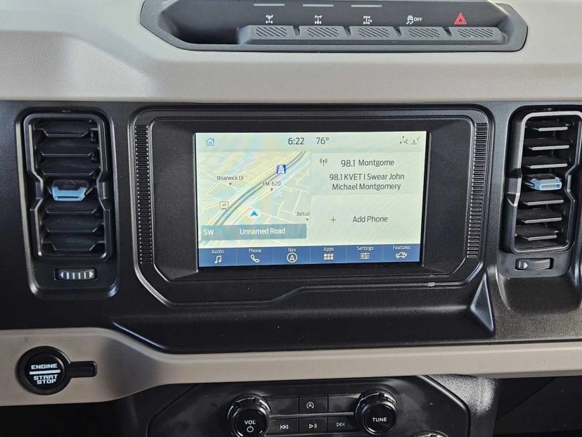 2021 Ford Bronco - Image 18