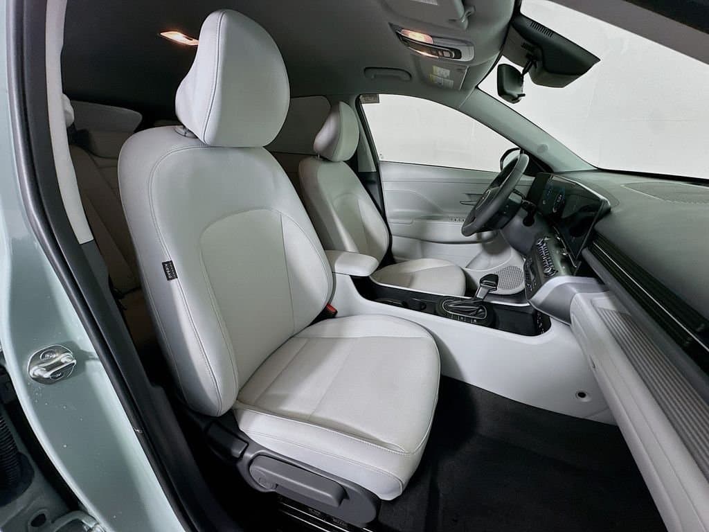 2024 HYUNDAI Kona - Image 28