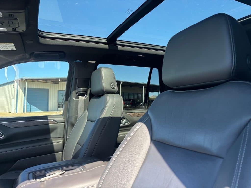 2023 Chevrolet Tahoe - Image 10