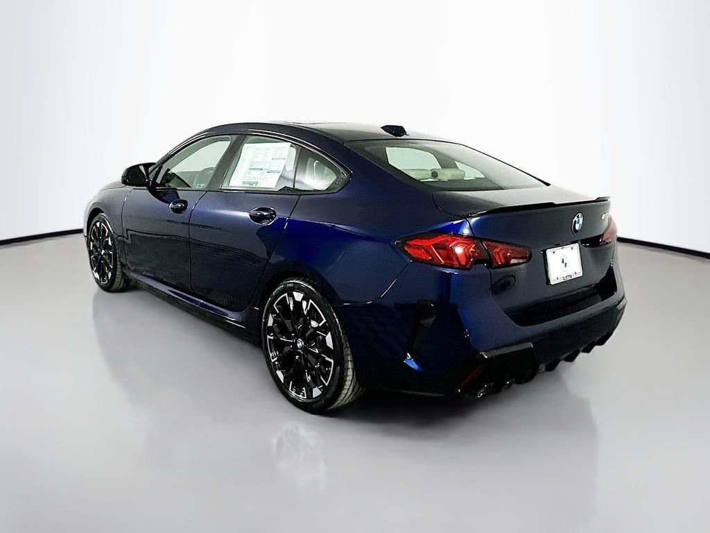 2026 BMW 2 Series - Image 7