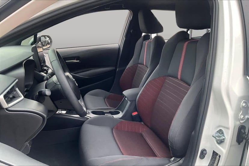 2026 Toyota Corolla - Image 8