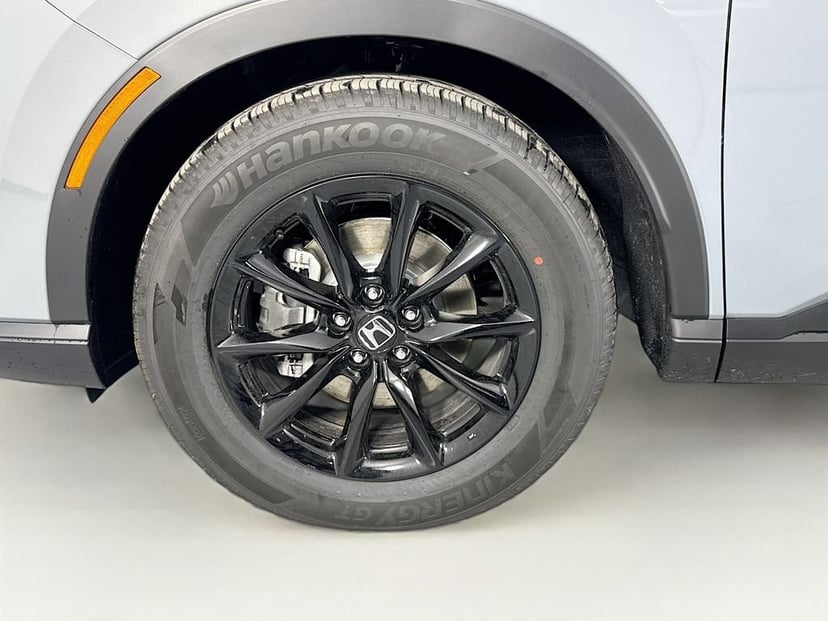 2026 Honda CR-V Hybrid - Image 12
