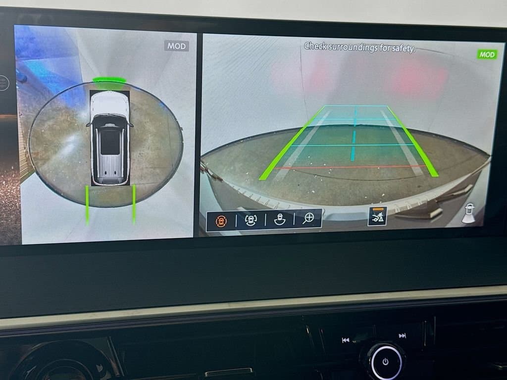 2026 INFINITI QX80 - Image 17